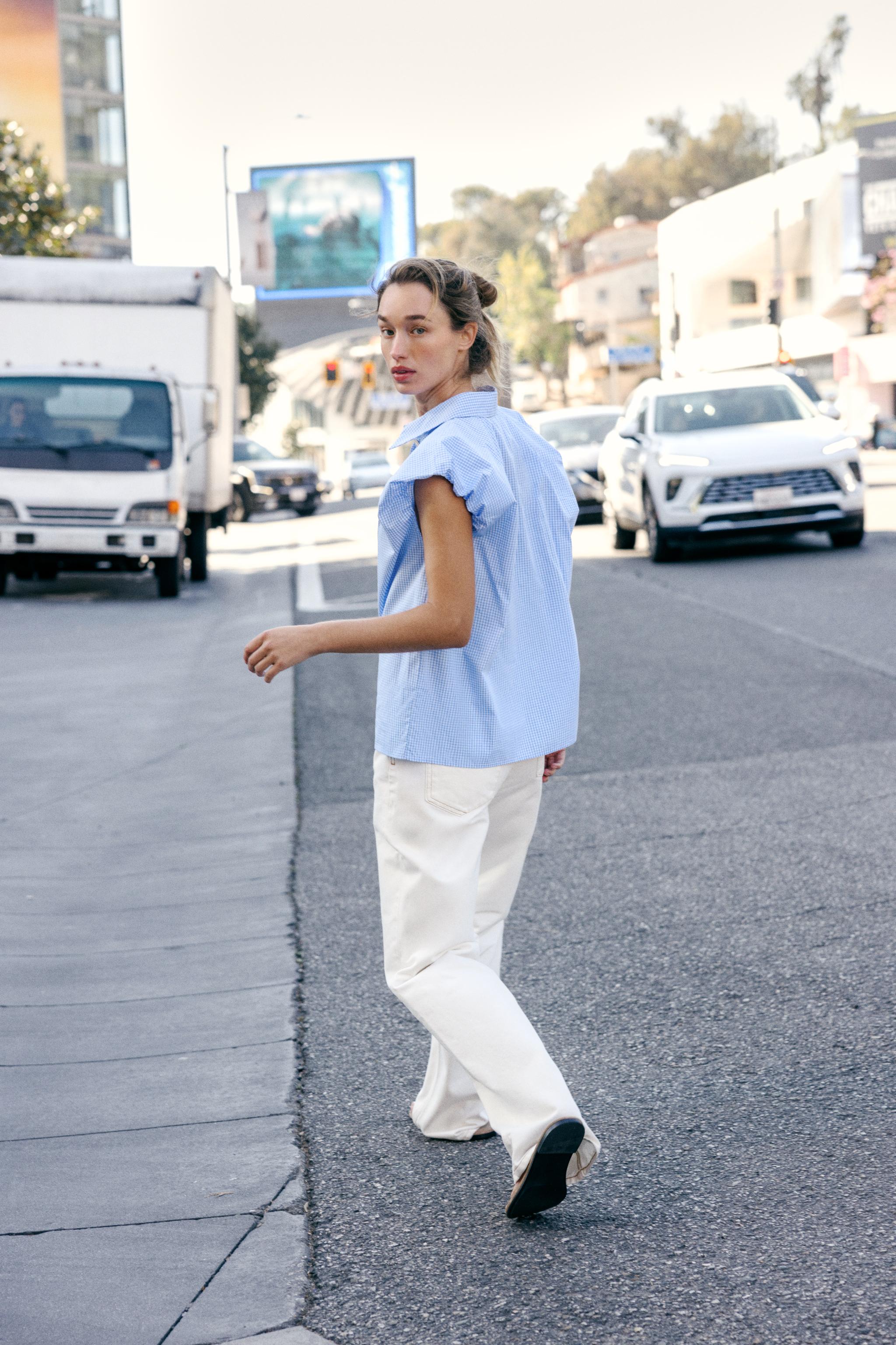 PUFF SLEEVE SHIRT